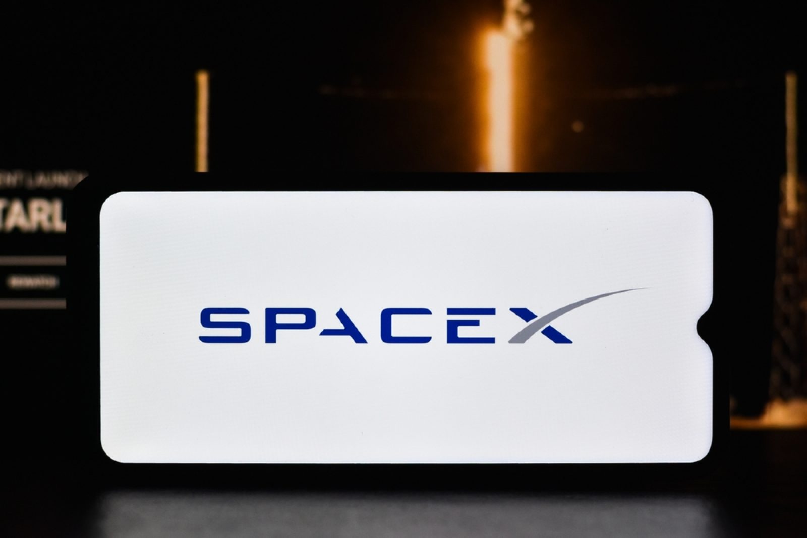 SpaceX and T-Mobile Shatter Speed Barriers: Achieve 17 Mbps Download Speeds via Starlink Satellite to Regular Samsung Android Phones