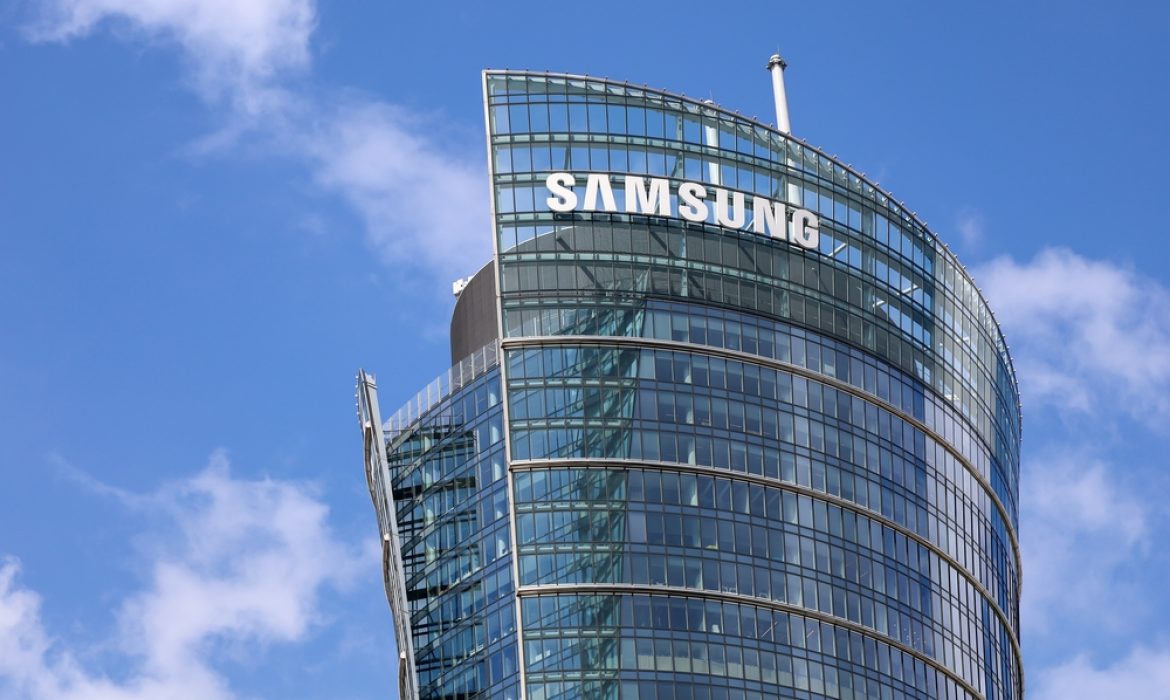 Samsung Switches to Emergency Mode with 6-Day Workweek for Executives Amid Economic Uncertainty